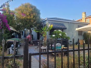 1723 W 35th Place
