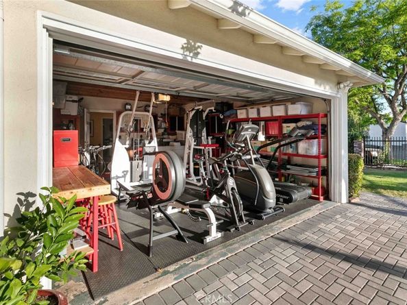 4328 Sunset Avenue, Montrose CA 91020