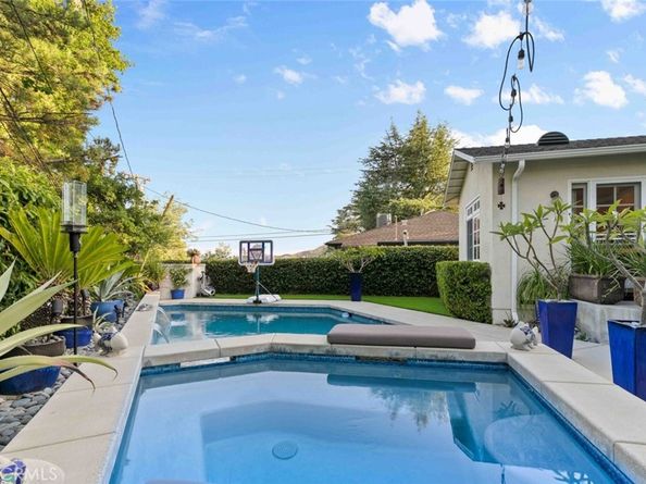 4328 Sunset Avenue, Montrose CA 91020