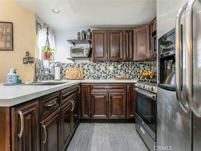 1340 Glenwood Road 4, Glendale CA 91201