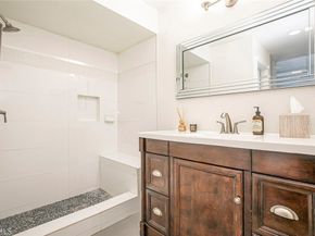 1340 Glenwood Road 4, Glendale CA 91201