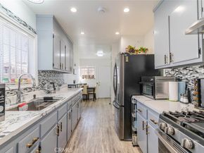 7230 Case Avenue, Sun Valley CA 91352