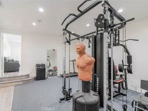 7230 Case Avenue, Sun Valley CA 91352