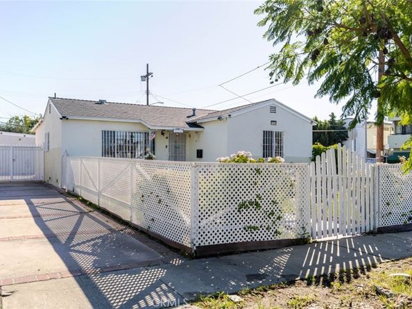 7230 Case Avenue, Sun Valley CA 91352