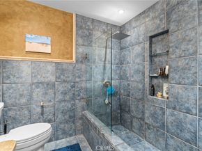 8712 Gregory Way 402, Los Angeles CA 90035