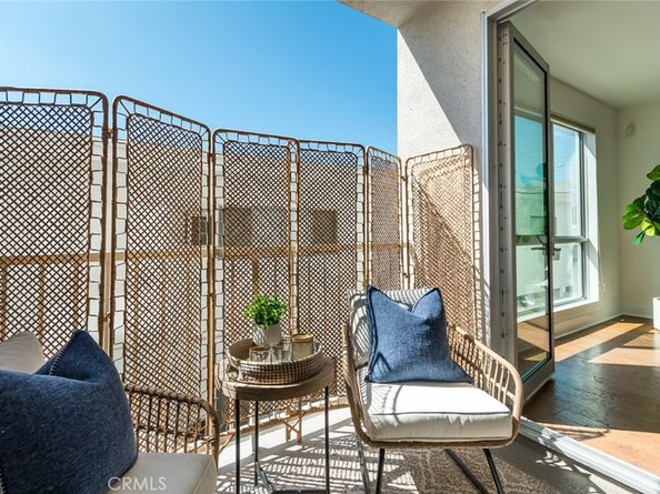 817 N Alfred Street 205, Los Angeles CA 90069