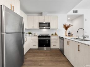 709 E Walnut Street 228, Pasadena CA 91101
