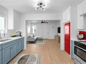 5928 S Hoover Street, Los Angeles CA 90044