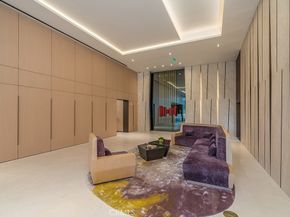 889 S Francisco Street 2805, Los Angeles CA 90017