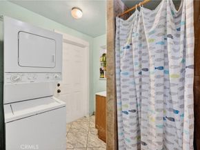 1131 Echo Park Ave, Los Angeles CA 90026