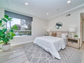 5525 W Olympic Boulevard 202, Los Angeles CA 90036