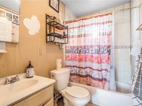9201 S Central, Los Angeles CA 90002