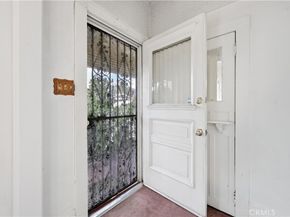 1720 Orchard, Los Angeles CA 90006