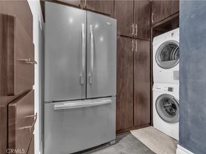 140 Linden 615, Long Beach CA 90802