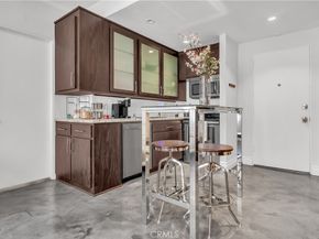 140 Linden 615, Long Beach CA 90802