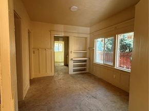 4257 San Pedro Place, Los Angeles CA 90011