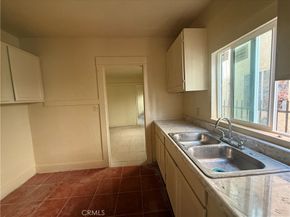 4257 San Pedro Place, Los Angeles CA 90011