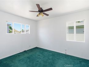 10019 Rosecrans, Bellflower CA 90706