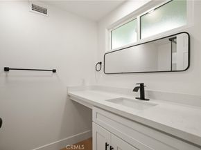 384 W 7th, Upland CA 91786