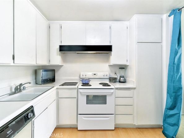 125 N Allen Avenue 216, Pasadena CA 91106