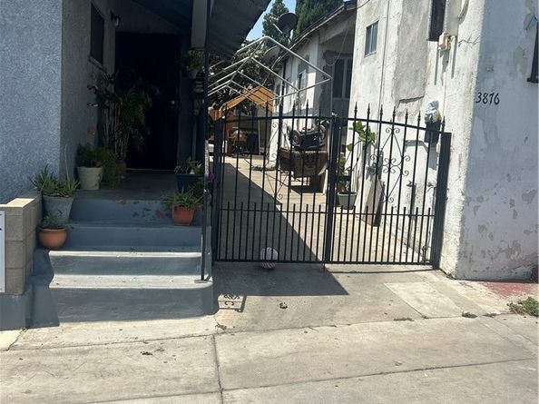 3878 E 1st Street, Los Angeles CA 90063