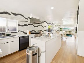 835 Sunset Avenue, Venice CA 90291