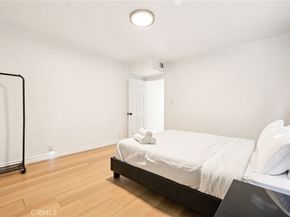 835 Sunset Avenue, Venice CA 90291