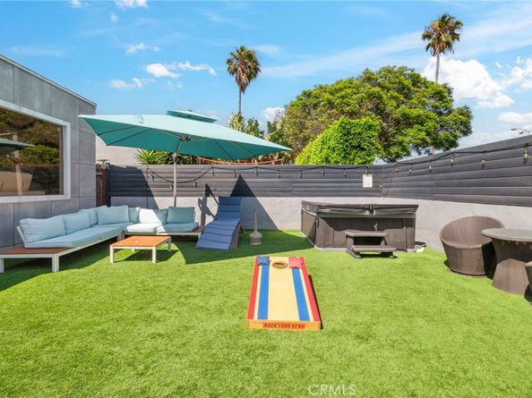 835 Sunset Avenue, Venice CA 90291