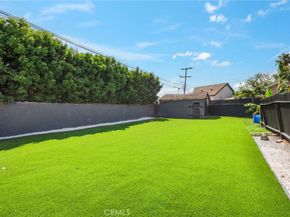835 Sunset Avenue, Venice CA 90291