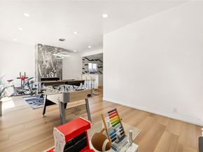 835 Sunset Avenue, Venice CA 90291