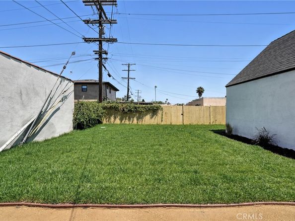 1543 79TH St., Los Angeles CA 90047
