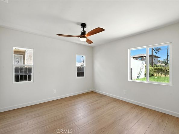 1543 79TH St., Los Angeles CA 90047