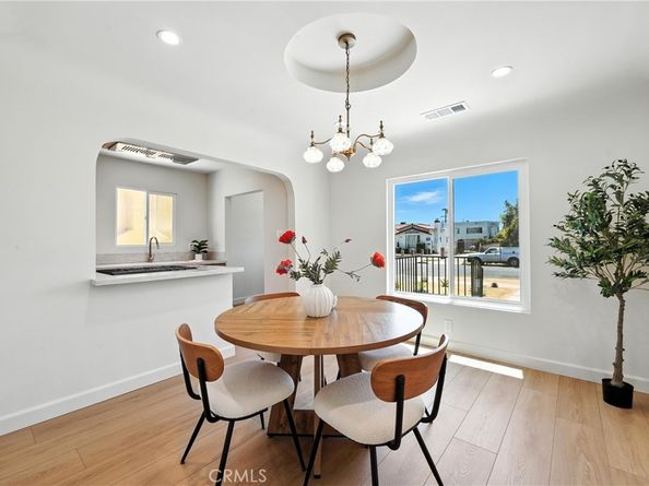 1543 79TH St., Los Angeles CA 90047
