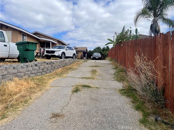 13213 Leffingwell Road, Whittier CA 90605