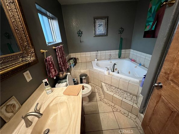 13828 Regentview Avenue, Bellflower CA 90706