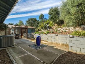 4487 Rising Hill Road, Altadena CA 91001