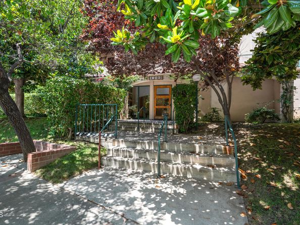 4200 Via Arbolada 207, Los Angeles CA 90042