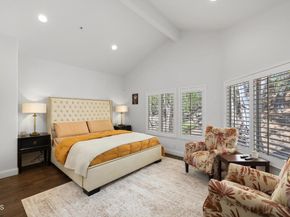 989 Calle La Primavera, Glendale CA 91208