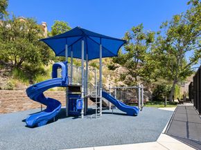 989 Calle La Primavera, Glendale CA 91208