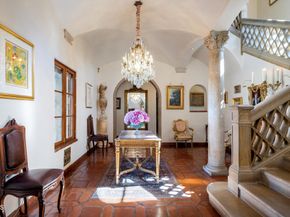 262 S San Rafael Avenue, Pasadena CA 91105