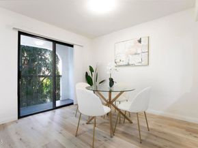 1502 Rock Glen Avenue G, Glendale CA 91205