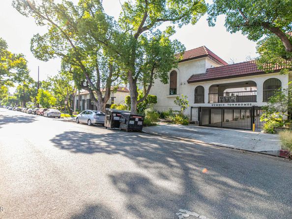 1502 Rock Glen Avenue G, Glendale CA 91205