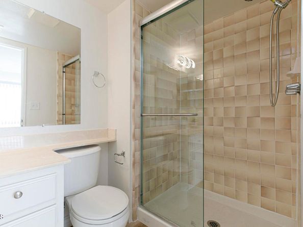 1502 Rock Glen Avenue G, Glendale CA 91205