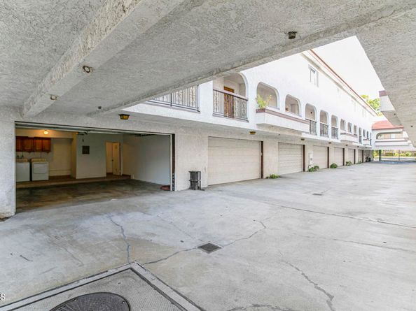 1502 Rock Glen Avenue G, Glendale CA 91205