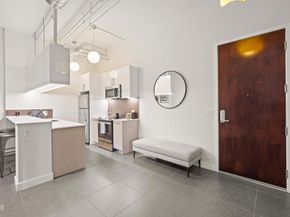 939 S Broadway 714, Los Angeles CA 90015