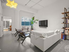 939 S Broadway 714, Los Angeles CA 90015