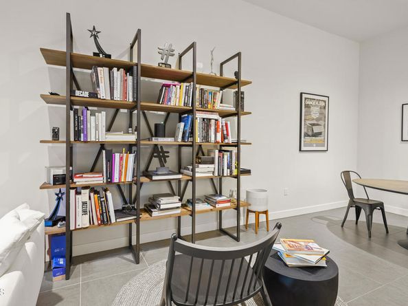 939 S Broadway 714, Los Angeles CA 90015