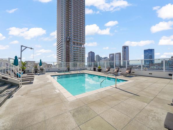 939 S Broadway 714, Los Angeles CA 90015