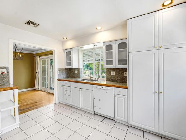 846 W Hillcrest Boulevard, Monrovia CA 91016