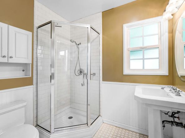 846 W Hillcrest Boulevard, Monrovia CA 91016